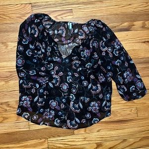 Maurices- 3/4 length sheer blouse. Size large.